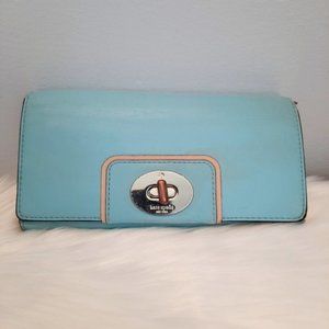 kate spade Hampton Road Turnlock Mara Wristlet